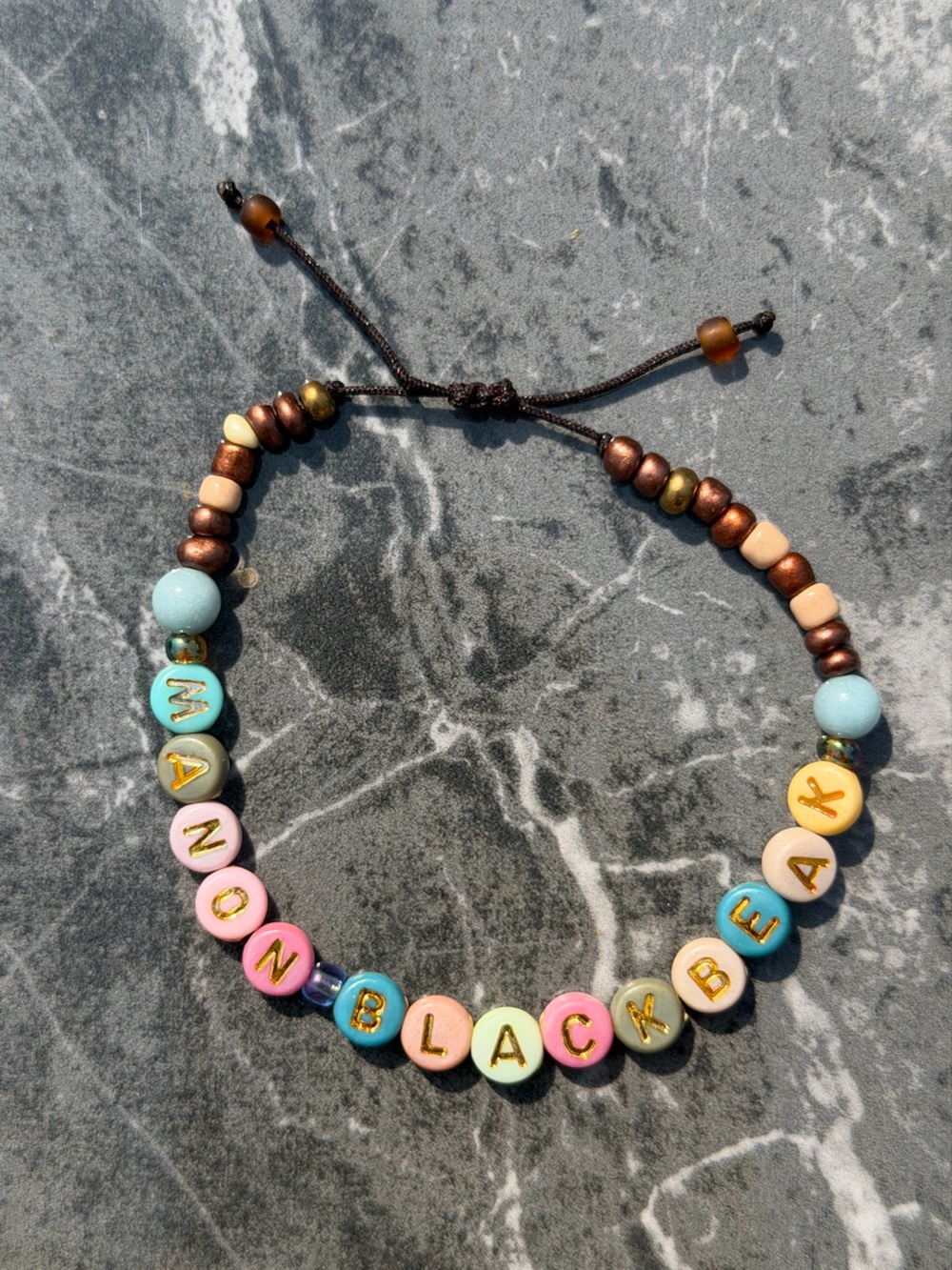 Adjustable Beaded Bracelet in Pastel Multicolor Manon Blackbeak TOG inspired